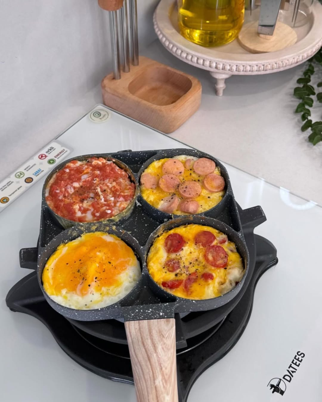 تابه چهار خونه گرانیتی ۱۸در۱۸